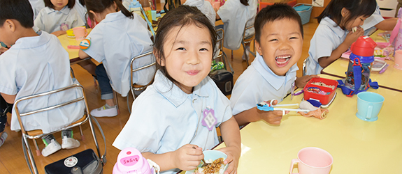 写真：お弁当のイメージ