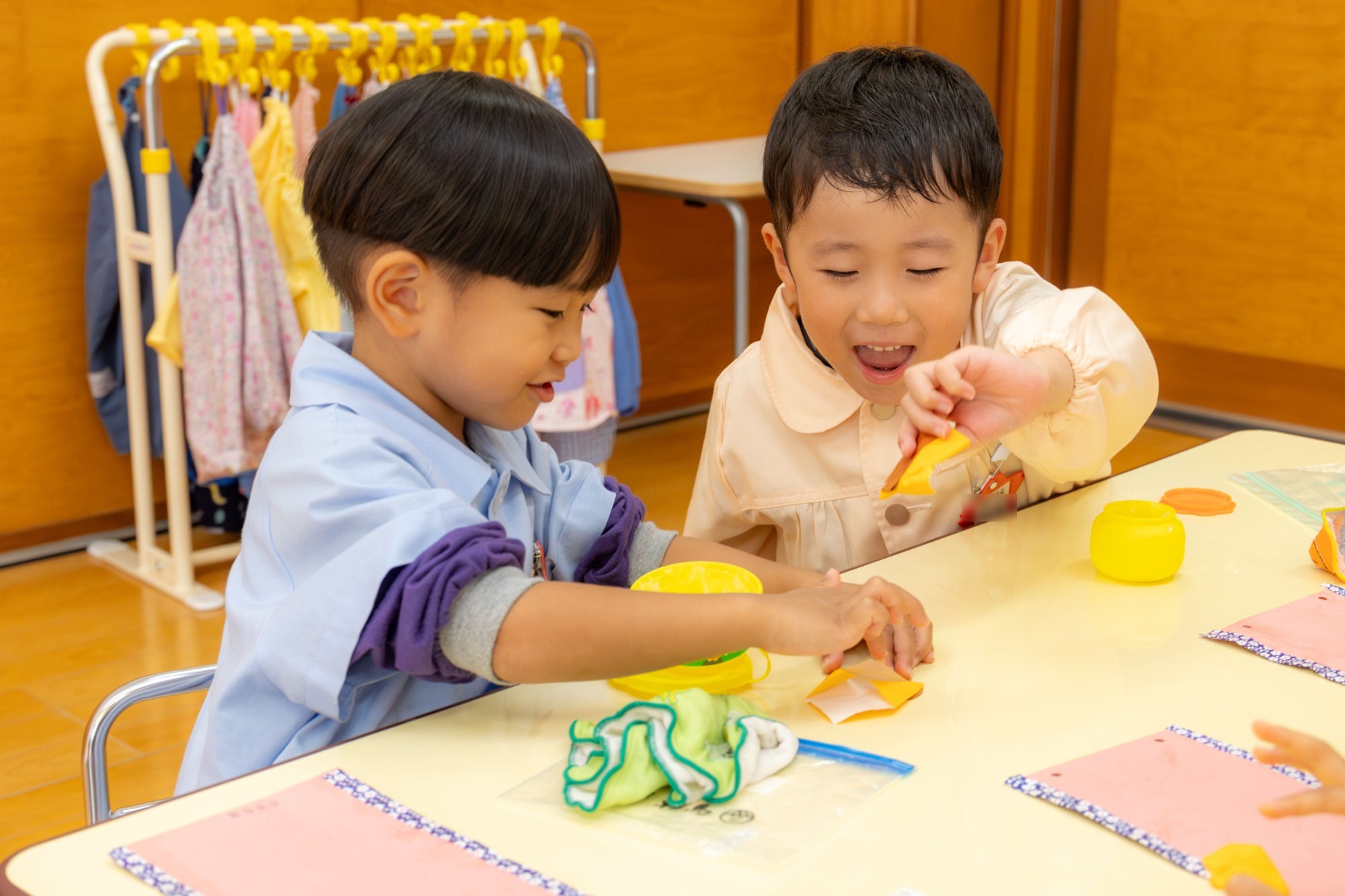 写真：03 製作活動に力を入れています